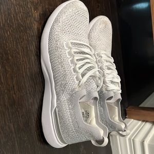 APL tech loom breeze Silver color. Size 8.5 worn once. As good as new